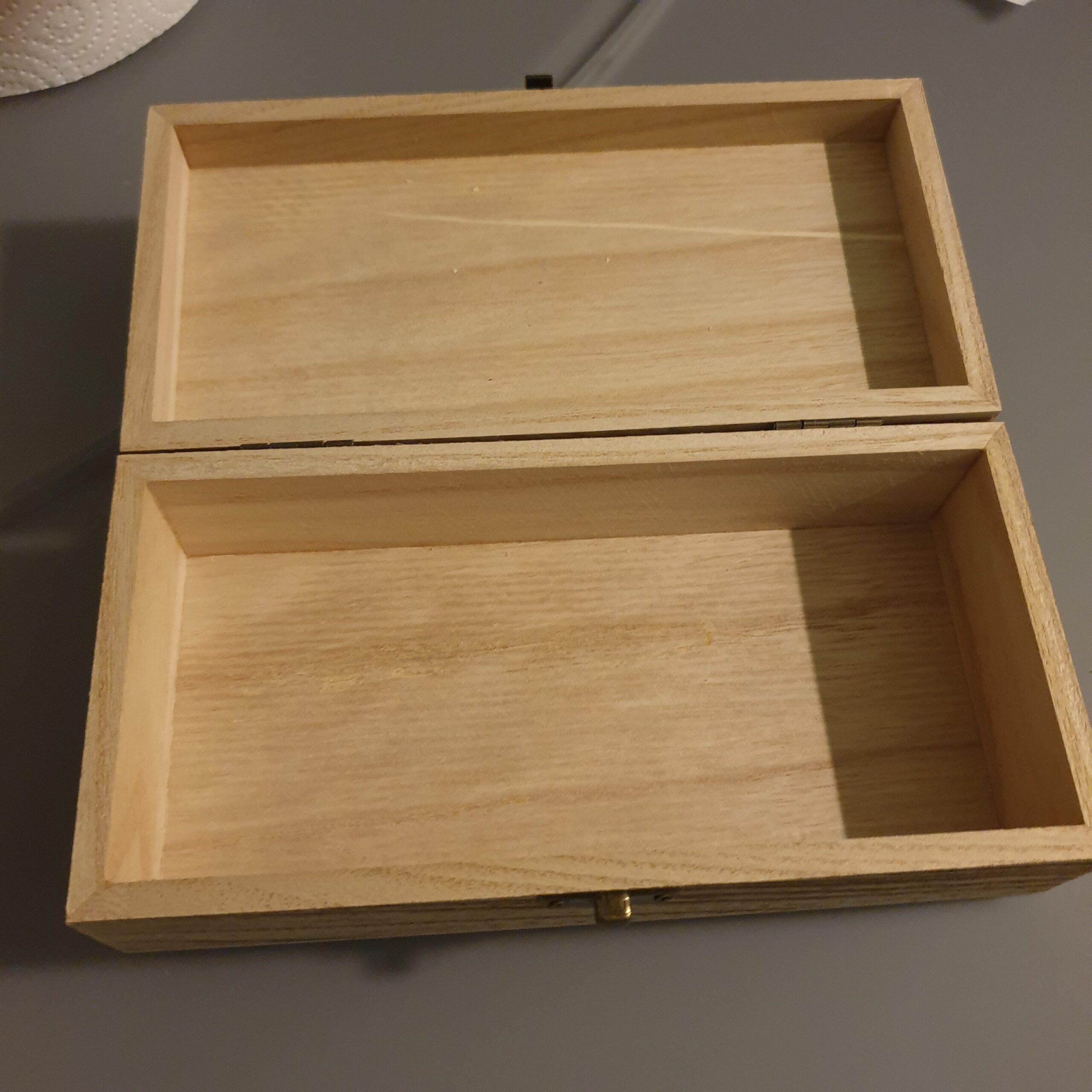 Geschichtensäckchen Holzschatulle offen